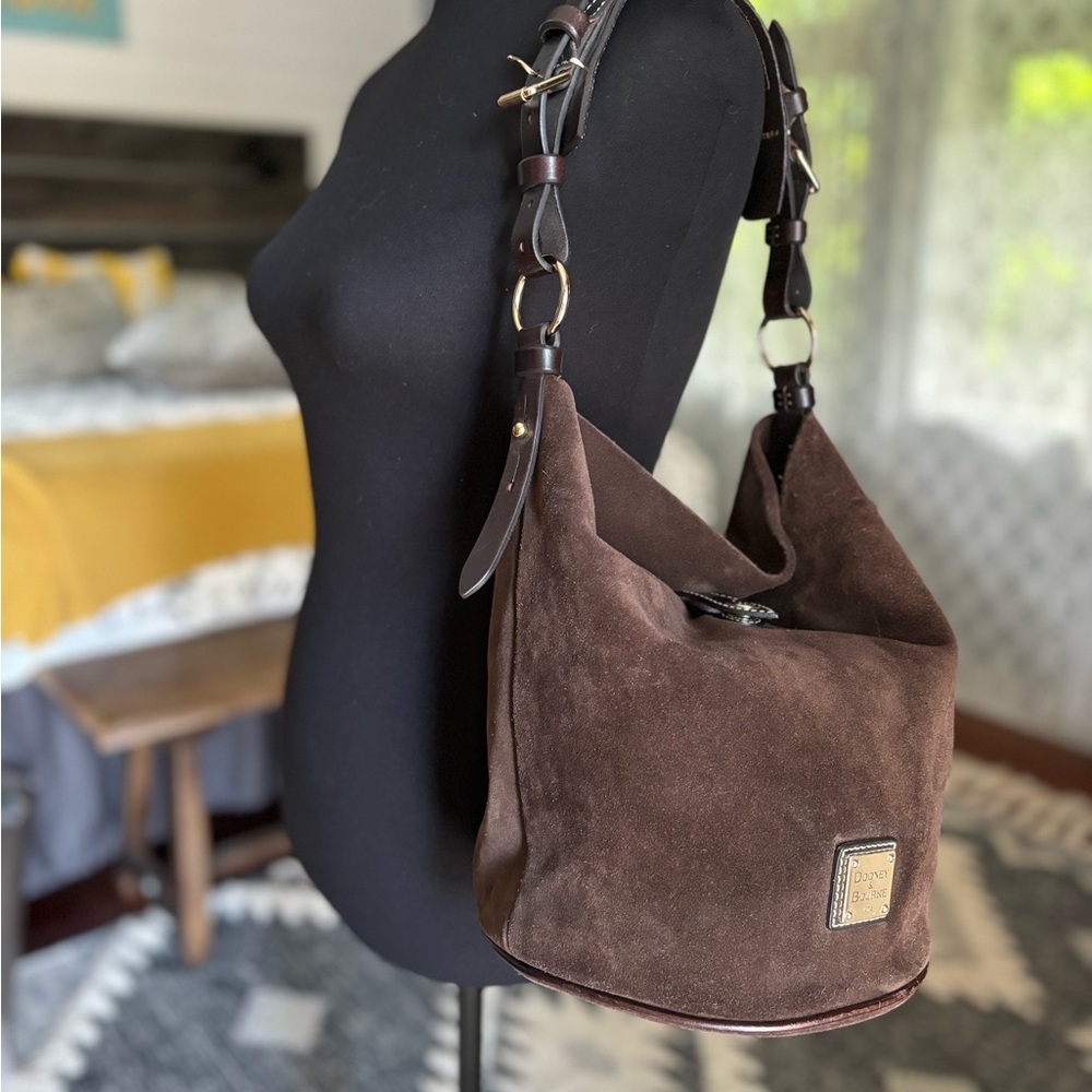 Vintage Dooney & Bourke Brown Suede Bucket Feed Sac